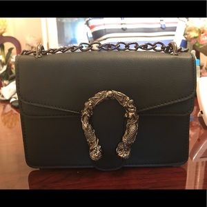 Crossbody bag